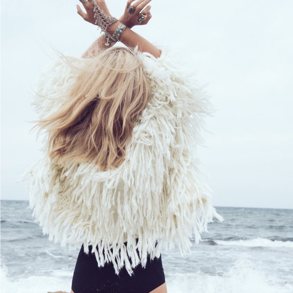 Spell And The Gypsy Collective NWT Cream Fringe Mohair Cardigan OS - Picture 8 of 15